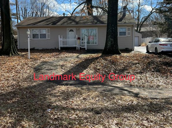 223 E Bannister Rd