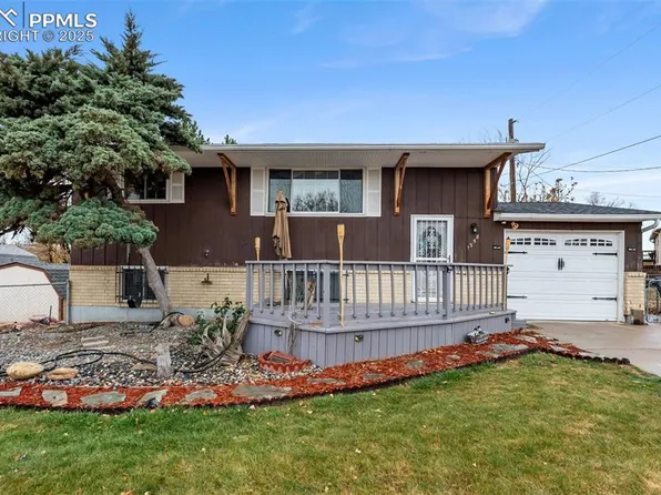 1358 Luna Dr, Fountain, CO 80817