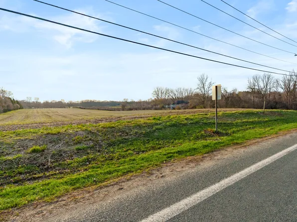 Red Bud Trl, Berrien Springs, MI 49103