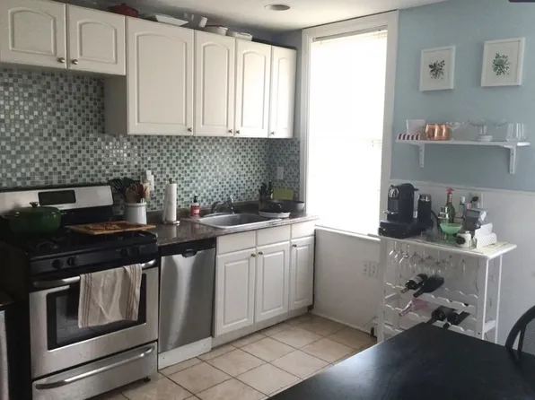 2 Linden St #2, Boston, MA 02127
