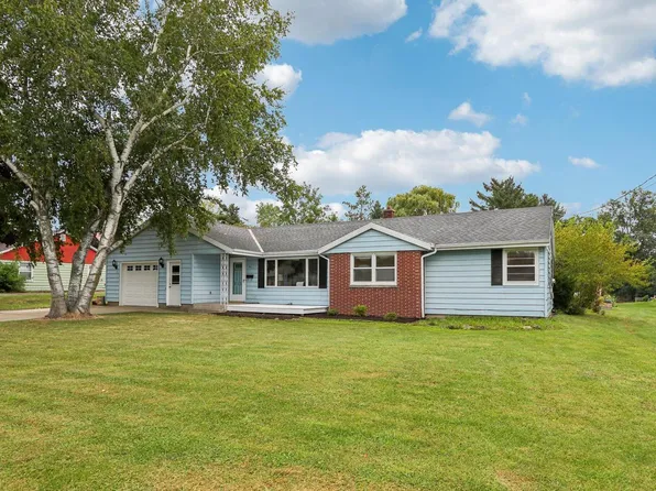 543 Clark STREET, Cascade, WI 53011