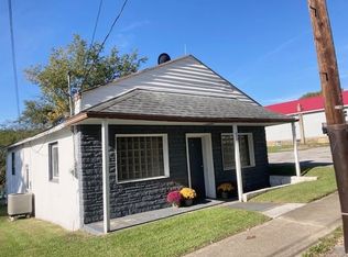 415 Glenwood Ave, Cherry Tree, PA 15742