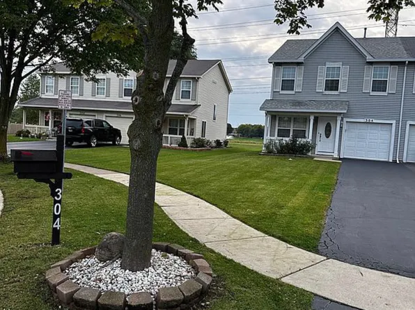 304 Richmond Dr, Romeoville, IL 60446
