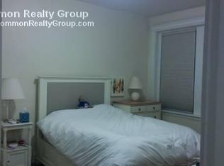 8 Acacia St, Cambridge, MA 02138