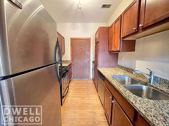 5th image of 6351 N Lakewood Ave #6357-3W