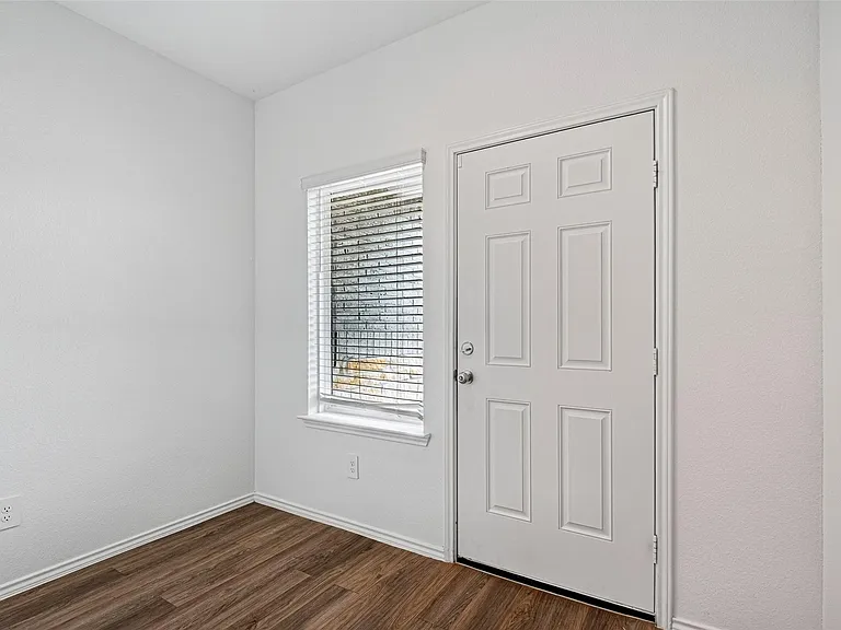 1726 Windstone Ridge Dr — Photo 5