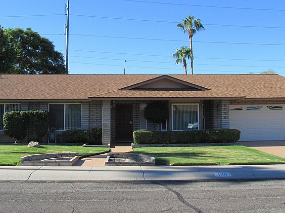 3rd image of 1101 E Renee Dr