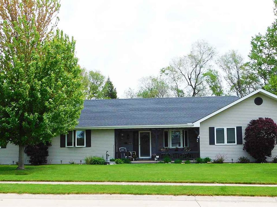 1st image of 414 S Breckenridge Dr