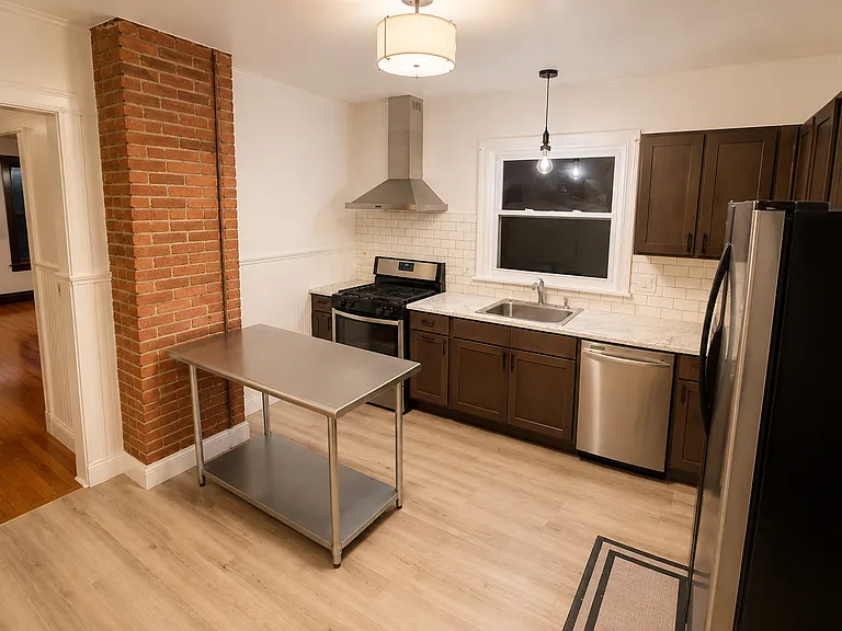 174 West Ave #1 — Photo 7