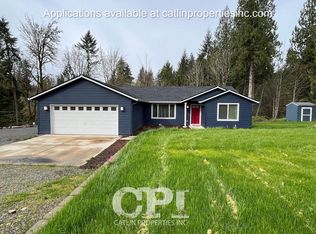 655 Chapman Rd, Castle rock, WA 98611