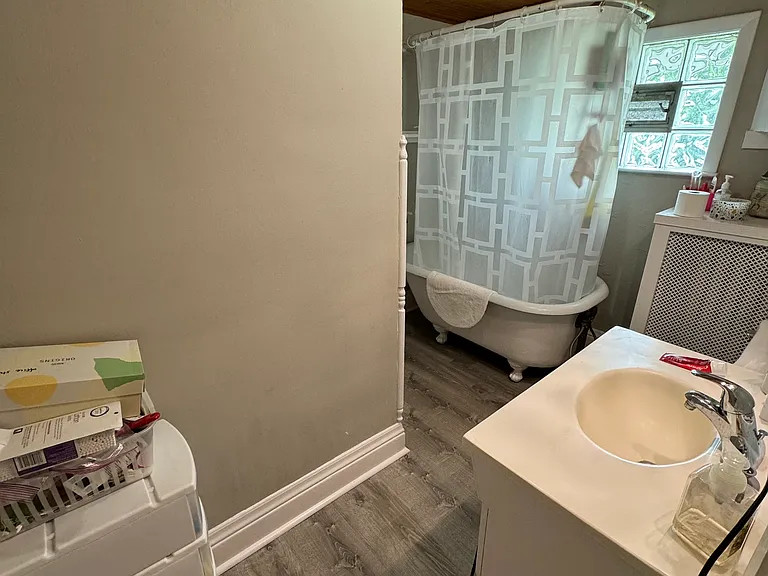 431 W Franklin Ave #2 — Photo 7