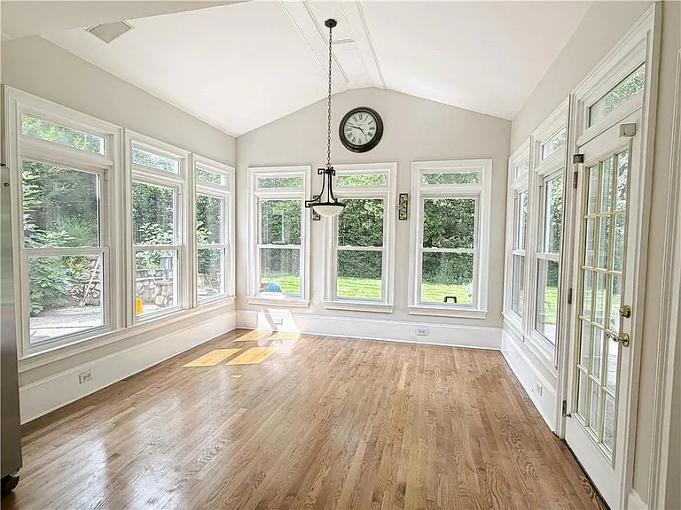 530 Rippling Water Ln — Photo 13