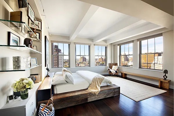 Sold by Stribling | media 1