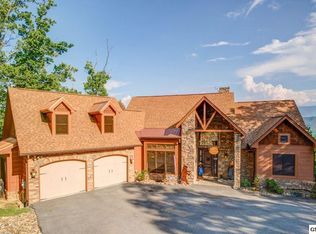 2937 Misty Bluff Trl, Sevierville, TN 37862