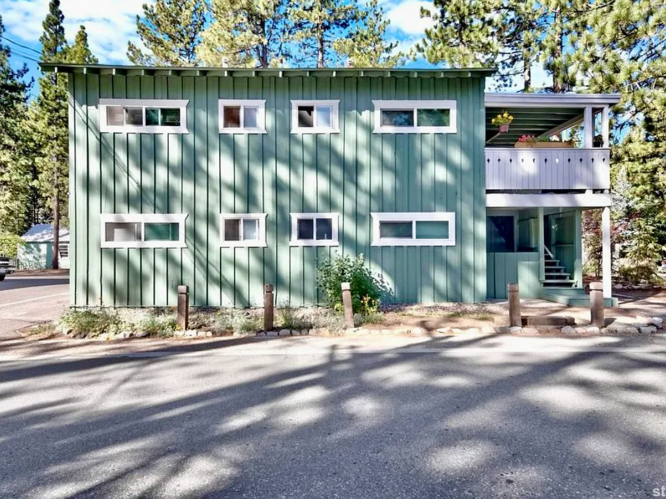 890 Lakeview Ave #9
