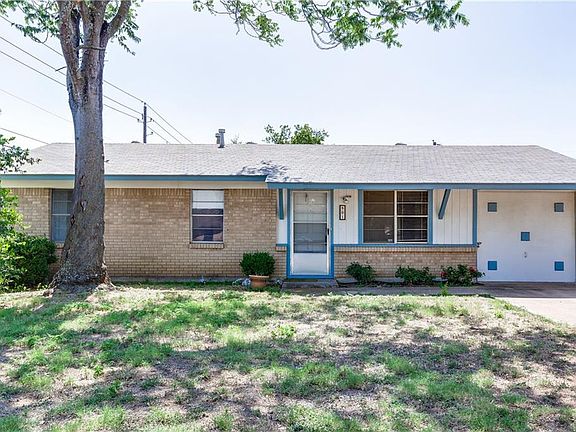 2nd image of 801 Bryan Dr