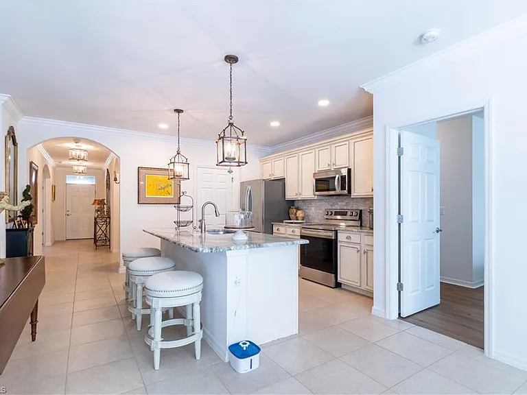26987 Wildwood Pines Ln — Photo 7