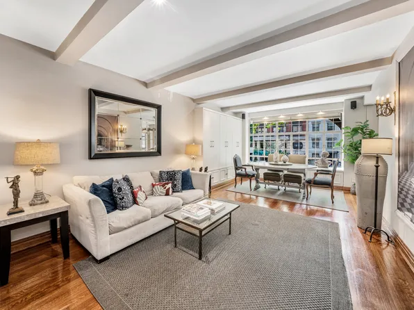 325 East 72nd Street image 1 of 13
