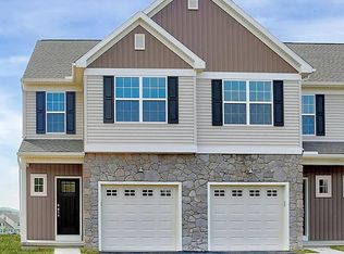 1734 Fairbank Ln, Mechanicsburg, PA 17055