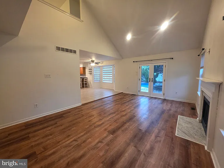 138 Persimmon St — Photo 11