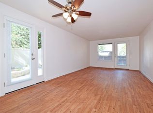 5380 Lakeview Blvd APT C3, Lake Oswego, OR 97035