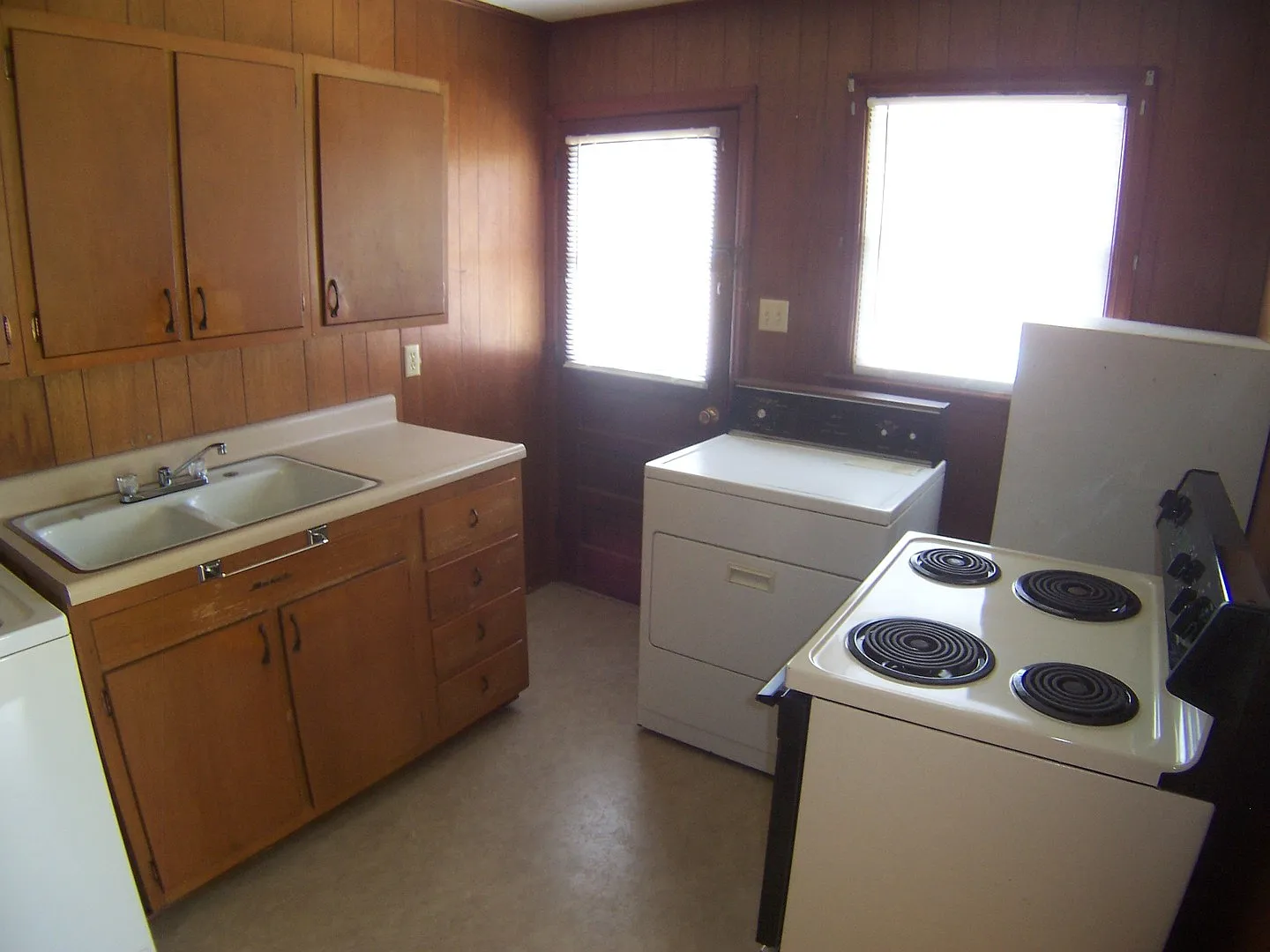 2605 Guyer Street — Photo 3