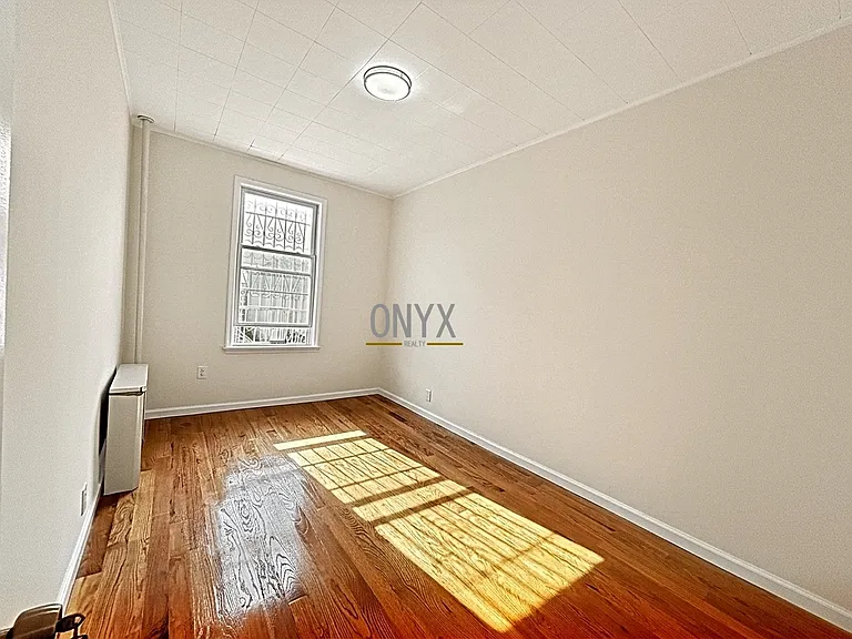 6293 60th St #1 — Photo 9