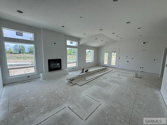 4th image of 315 N 310 W