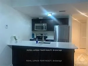 234 Rideau St #704 — Photo 9