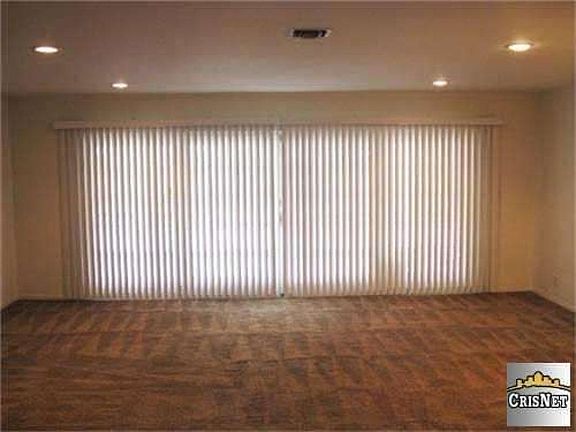 3rd image of 17346 Roscoe Blvd