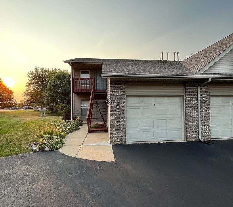 1st image of 4980 Pine Meadow Pkwy #4