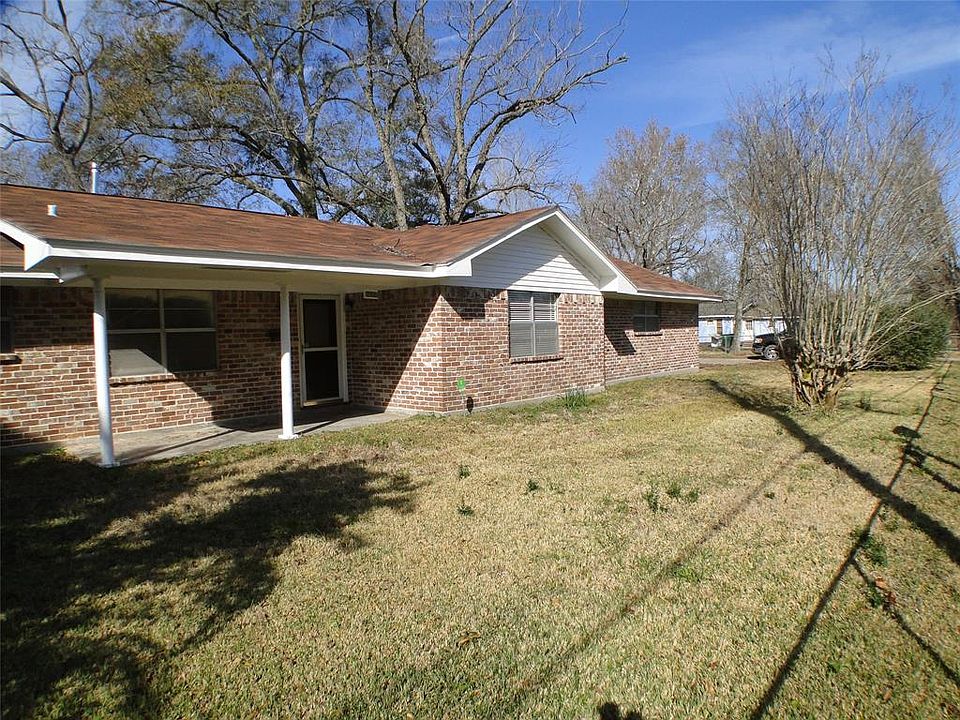 1st image of 6627 D S Bailey Ln #D