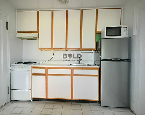 Rented by Bold New York | media 5