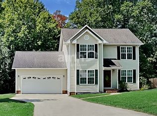 2017 Priya St, Thomasville, NC 27360