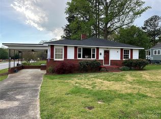 414 S Chester St, Blacksburg, SC 29702