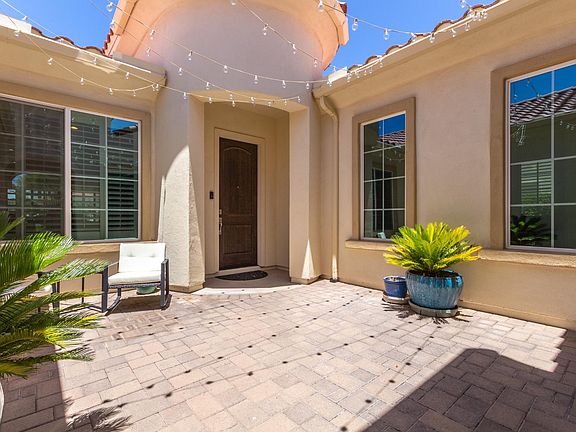 2nd image of 2448 W Hope Cir