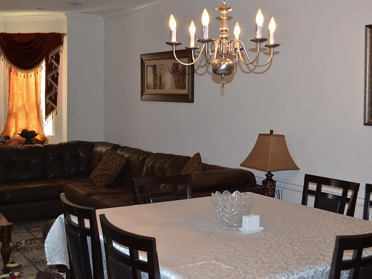 4411 Riverview Ln — Photo 2