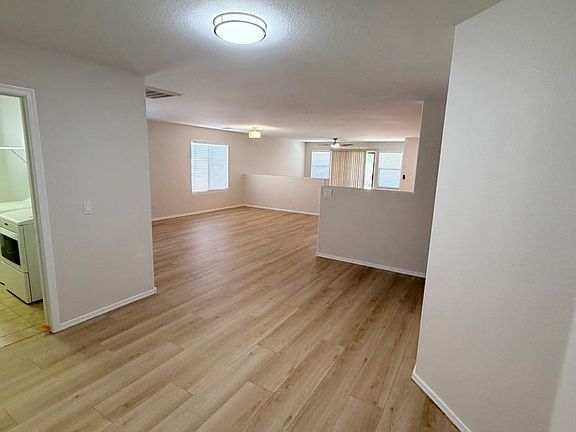 3rd image of 45677 W Ranch Rd