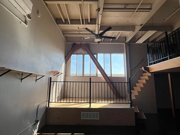 Sunshine Studios — Photo 42