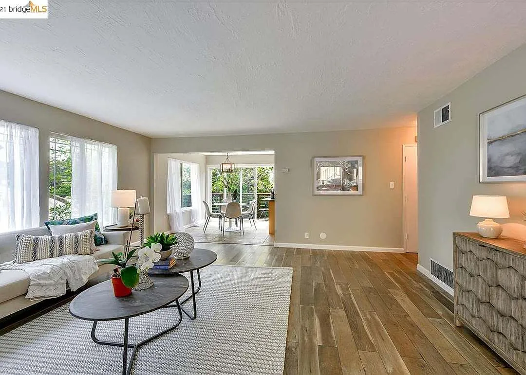2 bed, 854 sqft, $2,650 — Photo 4