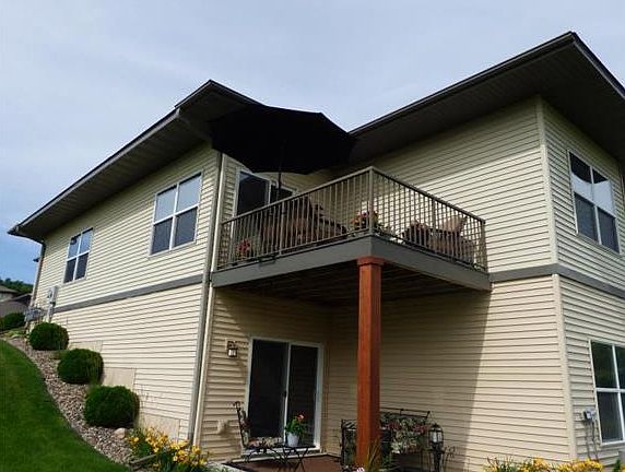 2nd image of 1105 Lorraine Ct