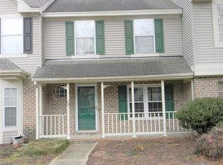 166 Corwin Cir, Hampton, VA 23666