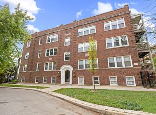 1221 W Jarvis Ave Unit 2, Chicago, IL 60626