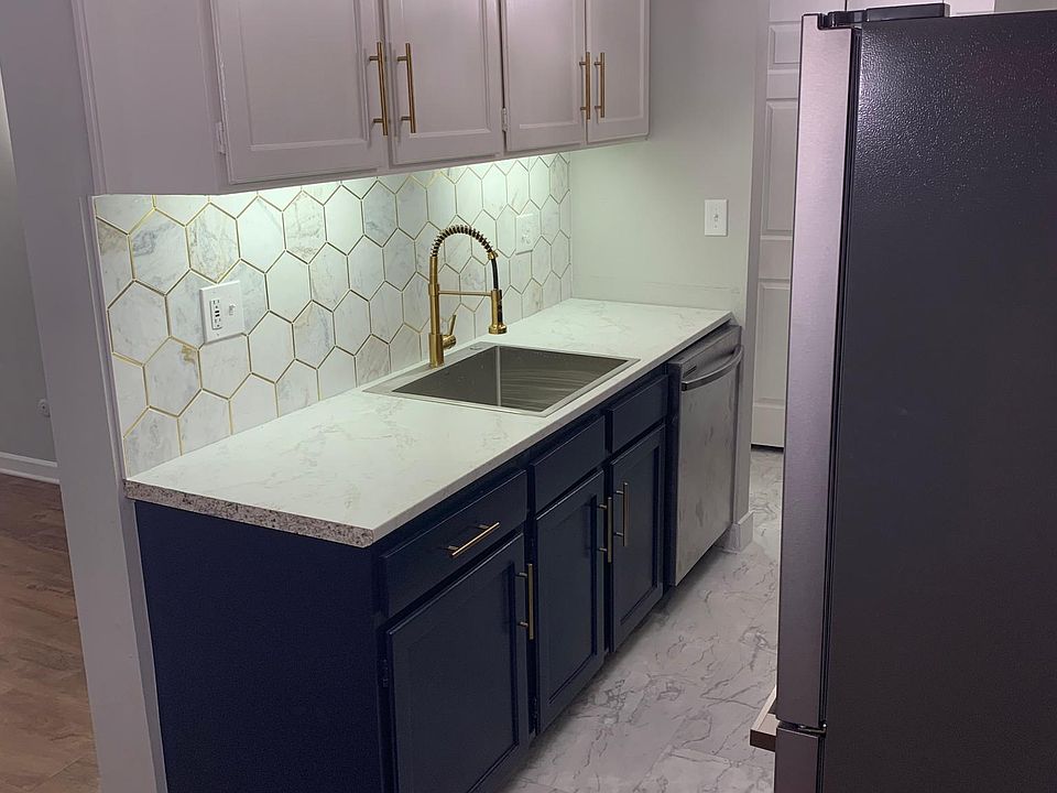 1st image of 249 E Highline Cir APT 107