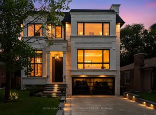 8 Canary Cres, Toronto, ON M2K1Z1