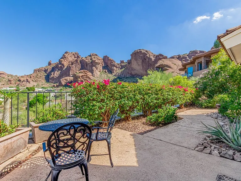 5655 N Camelback Canyon Dr — Photo 16