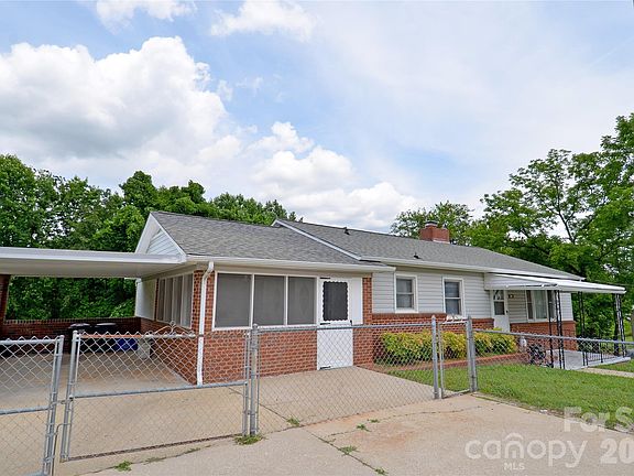 3rd image of 309 Morehead Rd
