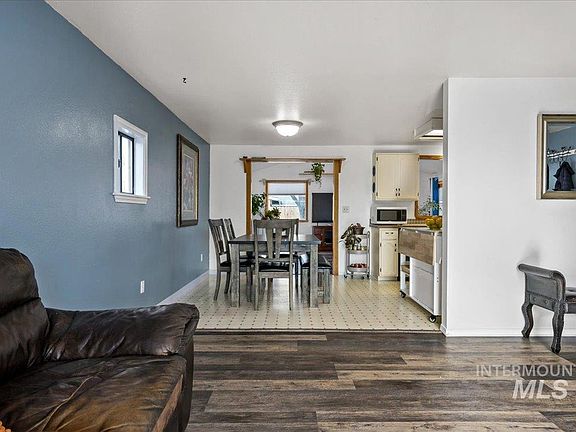 5th image of 1078 W Fairwood Ct