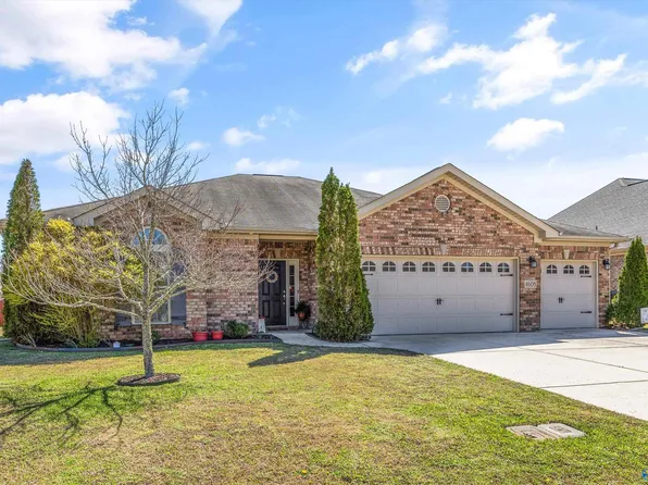 4608 Talbot Dr SE, Owens Cross Roads, AL 35763