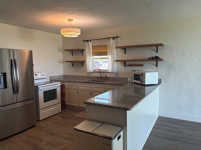 3820 Ocean Beach Blvd #10 — Photo 6